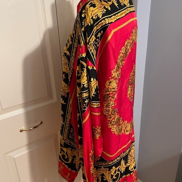 Express Silk Black and Red Baroque Long Sleeve Shirt - Picture 3 of 7